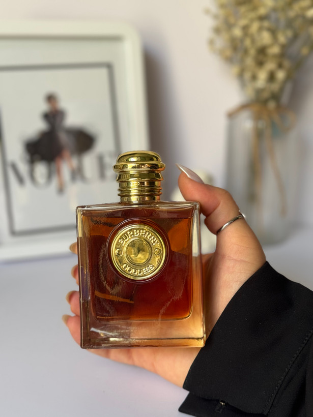 عطر ادکلن باربری گادس حجم ۱۰۰ میل