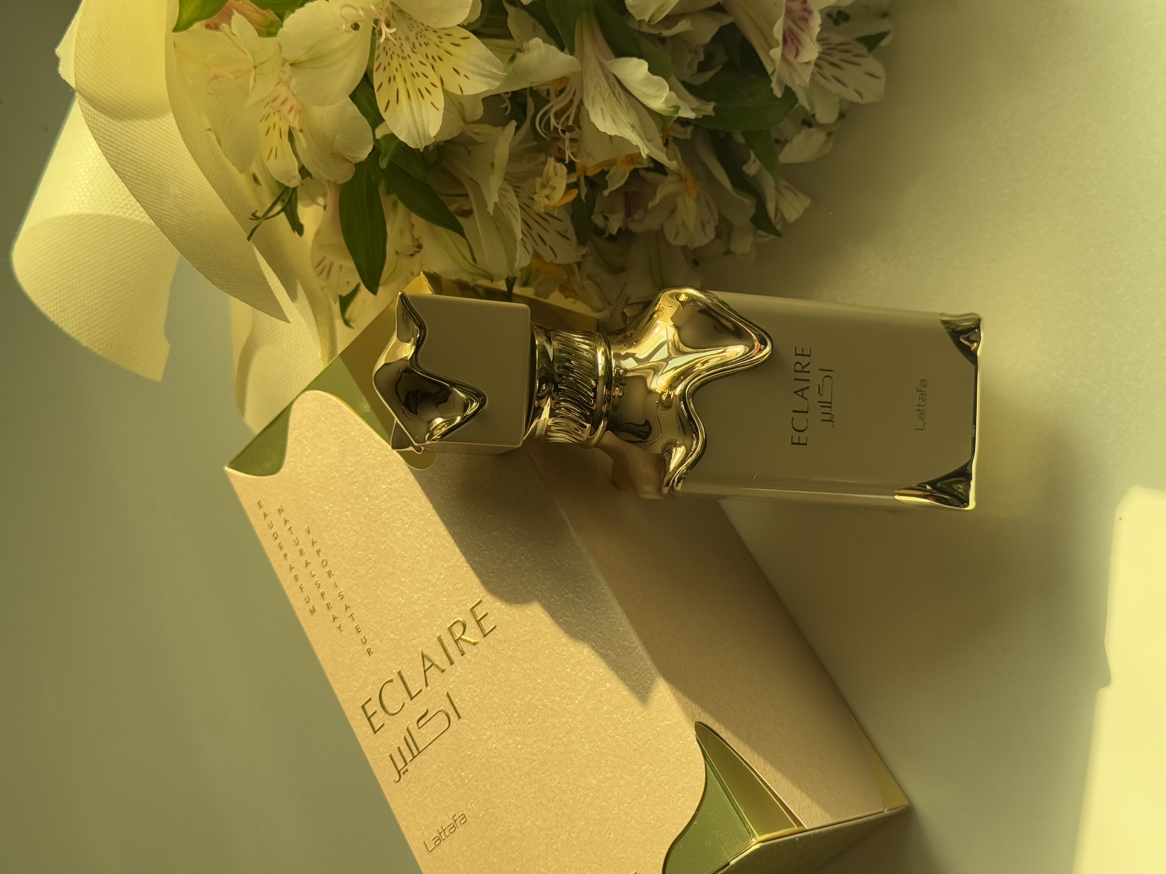 عطر ادکلن اکلایر از برند لطافه اورجینال حجم ۱۰۰ میل